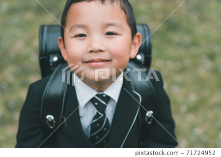 小學學生 小學生 男生 71724952