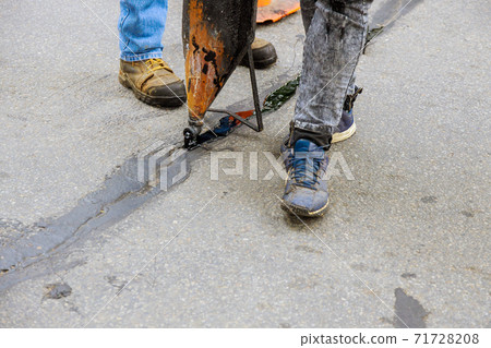 Asphalt crack filler asphalt crack repair, liquid, joint sealant joint seal concrete 71728208
