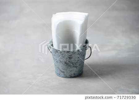 Restaurant cafe meal napkin 71729330