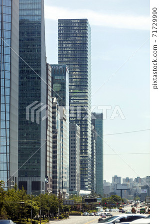 Securities, Yeouido, Yeongdeungpo-gu, Seoul 71729990