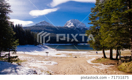winter mountains and lake scenery winter mountains and lake scenery 71731875