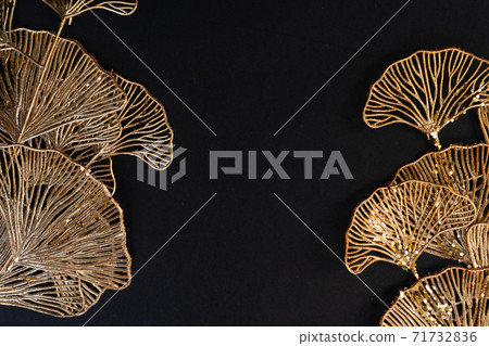 Golden tropial leaves Golden tropial leaves 71732836