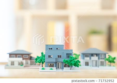 House housing mortgage real estate 71732952