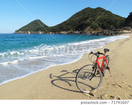 At the beach of Yakushima 71741607