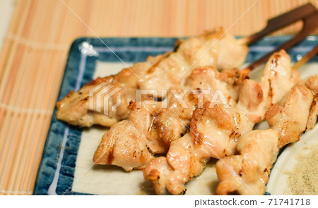 烤雞肉串串雞托羅 烤雞肉串串雞托羅 71741718