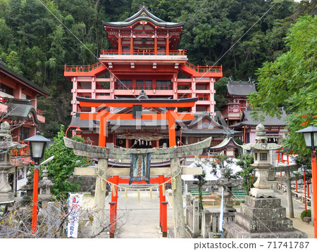 福山市草堂稻荷大社 71741787