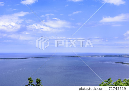 View from Lake Saroma Observatory in Hokkaido View from Lake Saroma Observatory in Hokkaido 71743519