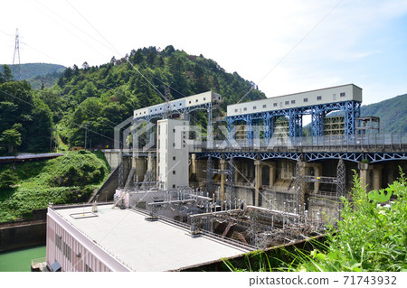 從忠武線忠武站到會津川口站的各站及其周邊的風景 從忠武線忠武站到會津川口站的各站及其周邊的風景 71743932