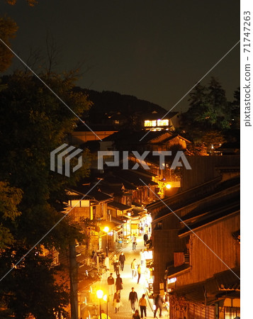 Night view of Sanningzaka Night view of Sanningzaka 71747263