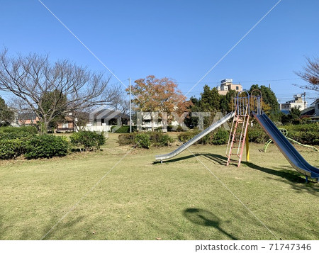Lonely park autumn Lonely park autumn 71747346