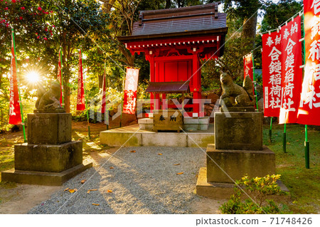 Kamakura Kuzuhara Oka Shrine Aiba Inari Shrine 71748426
