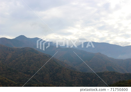 山梨的秋葉 山梨的秋葉 71750800