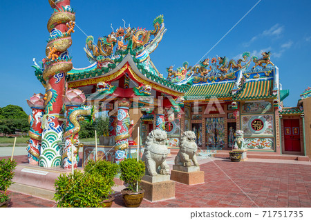 San Chao Pho Ongkharak Tutelary Shrine. 71751735