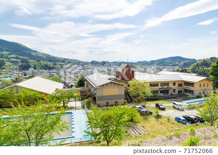 Funehiki Town, Tamura City, Funehiki Junior High School Funehiki Town, Tamura City, Funehiki Junior High School 71752066