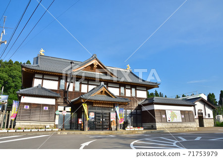 Yamagata JR Ou Line Mamurogawa Station 71753979