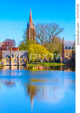Minnewater lake, Bruges, Belgium 71755593