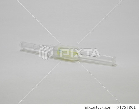 Surflo needle (indwelling needle), drip, size 24G (yellow) Surflo needle (indwelling needle), drip, size 24G (yellow) 71757801