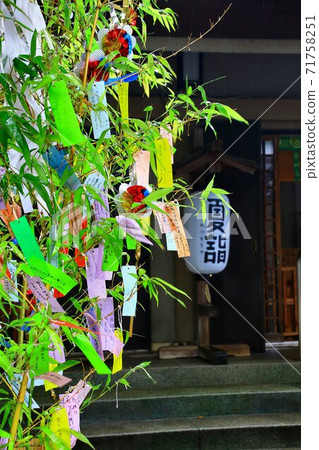 Around Tanabata ... Rainy Jakubo Shrine Around Tanabata ... Rainy Jakubo Shrine 71758251