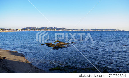 神奈川縣三浦市三浦海岸的冬季，毗鄰東京灣和浦賀水道 71770834