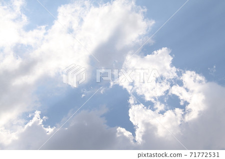 聖保羅雲彩和藍天巴西 71772531
