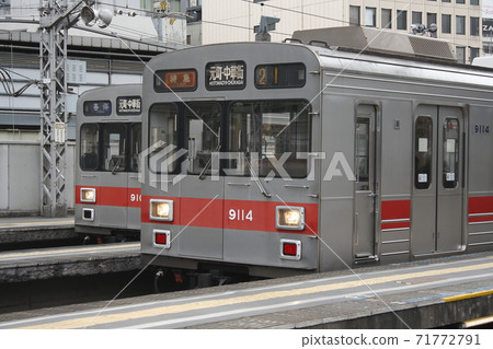 [TY]東急東橫線9000系列（澀谷站地面月台時代） 71772791