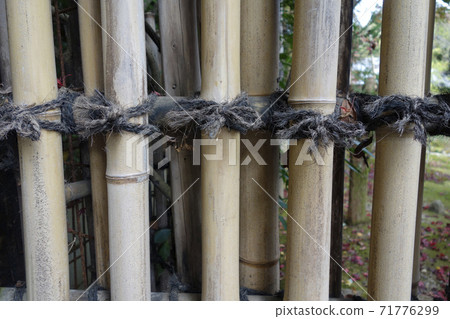 Kyoto Ryoanji bamboo fence bamboo fence 71776299