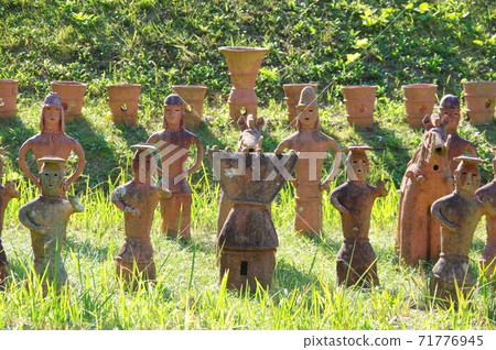 Haniwa of Ryukakuji Ancient Tomb Group No. 101 (Sakae-cho, Imba-gun, Chiba Prefecture) 71776945