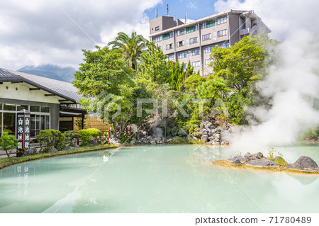 Beppu City, Oita Prefecture Beppu Jigoku Tour Shiraike Jigoku 71780489
