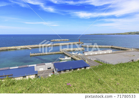 A small fishing port at Cape Sukoton, Rebun Island, Hokkaido A small fishing port at Cape Sukoton, Rebun Island, Hokkaido 71780533