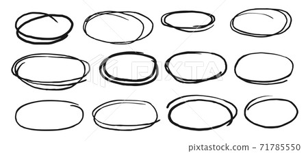 Hand-drawn ellipse round frame or doodle circle set Hand-drawn ellipse round frame or doodle circle set 71785550