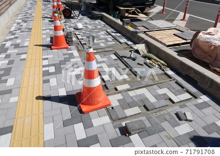 側向聯鎖結構 71791708