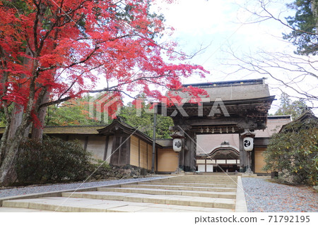 Koyasan Kanemonji寺 71792195