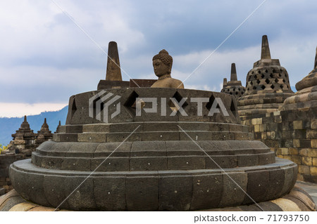 Borobudur Buddist Temple - island Java Indonesia 71793750