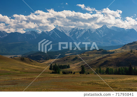 Kurai steppe and North-Chui ridge Kurai steppe and North-Chui ridge 71793841