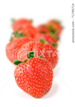 Strawberries 71796714