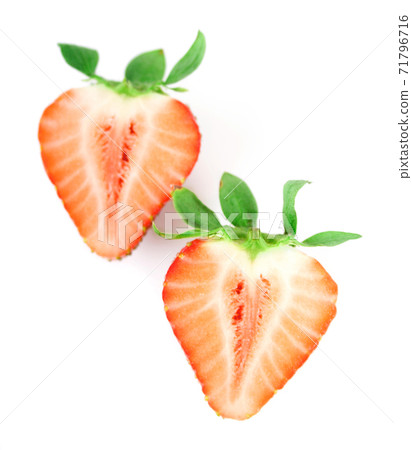 Strawberries 71796716