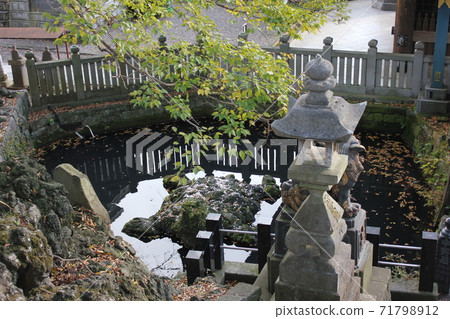 Kamike in the old temple garden ~ Japanese Spirit ~ Kamike in the old temple garden ~ Japanese Spirit ~ 71798912