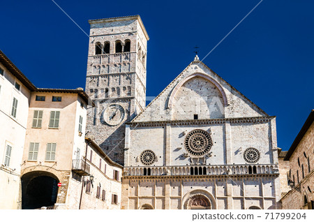 San Rufino Cathedral of Assisi in Italy San Rufino Cathedral of Assisi in Italy 71799204