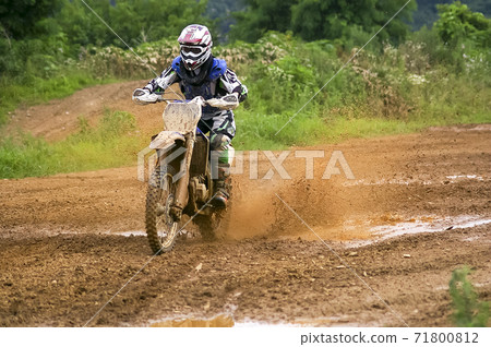 Motorcycle 71800812
