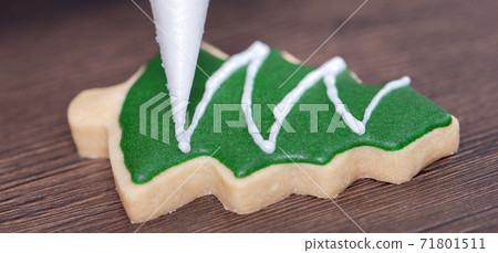Christmas cookies Christmas tree Christmas gingerbread cookie ジンジャークッキー 71801511