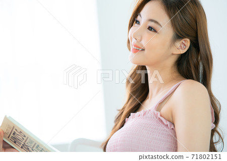 Female sickness hospital Female sickness hospital 71802151
