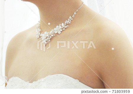 面紗和項鍊② 71803959