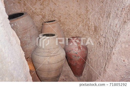 The ancient pottery amphora ruins The ancient pottery amphora ruins 71805292