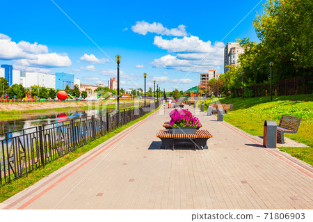 Uvod river embankment promenade in Ivanovo 71806903