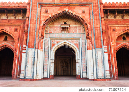 Qila Kuhna Mosque at Purana Qila Fort Qila Kuhna Mosque at Purana Qila Fort 71807224