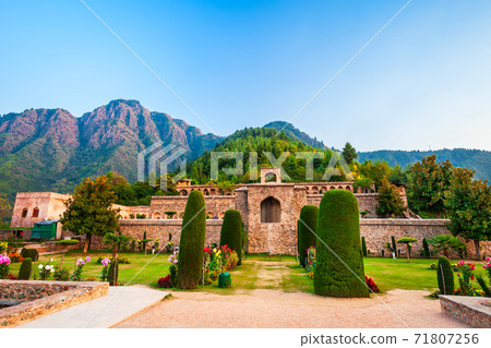 Pari Mahal palace garden in Srinagar 71807256