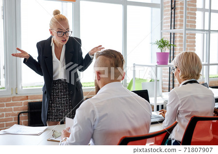 chef scolds employees for a poor result at work chef scolds employees for a poor result at work 71807907