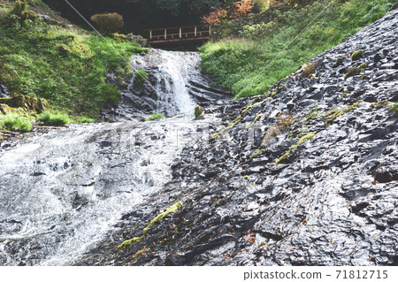 Autumn Funaguchi Mountain Stream Natural Park 71812715