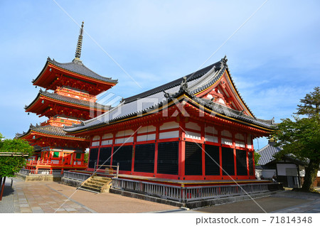 Kiyomizu-dera三塔和共同社 Kiyomizu-dera三塔和共同社 71814348