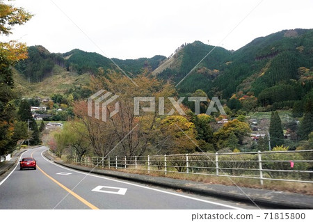 From Takachiho on Route 218 to Tsujun Bridge 71815800
